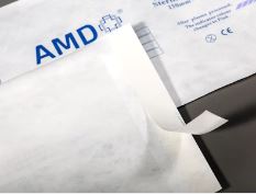 ¿Cómo contribuye la fuerza y ​​la resistencia a las perforaciones de Tyvek al mantenimiento de la esterilidad durante el almacenamiento?